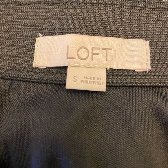 Ann Taylor Loft Diamond Pull On Black Skirt Size Small - Picture 9 of 12